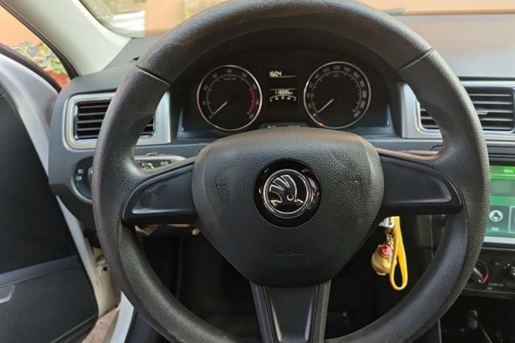 Used Skoda Rapid Spaceback 2016 Revised 1.6L Automatic Chuanxing Version