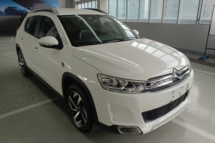 Used Citroen C3-XR 2015 1.6L Automatic Fashion Model Exterior 1