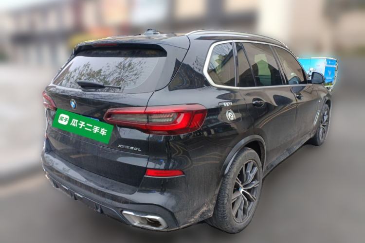 Used BMW X5 2022 xDrive 30Li M Sport Package