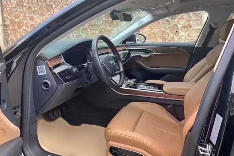 Used Audi A8 2018 A8L 55 TFSI quattro Launch Edition Prestige Model
