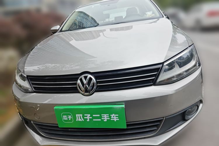 Used Volkswagen Sagitar 2012 1.6L Automatic Comfort Edition Front