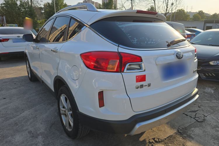 Used Bestune X80 2016 2.0L manual Comfort trim level