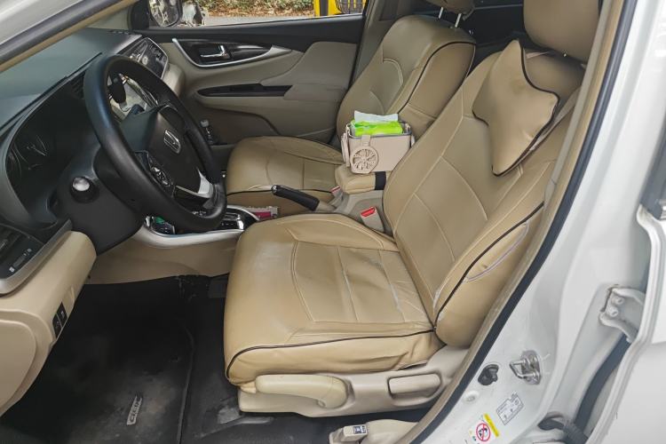 Used Honda Crider 2013 1.8L automatic luxury edition
