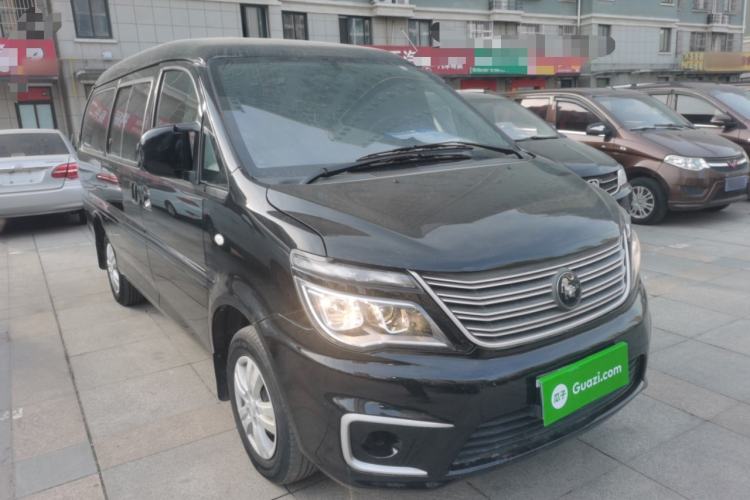 Used FORTHING Lingzhi 2022 M5L 1.6L Utility Model 7 Seats
