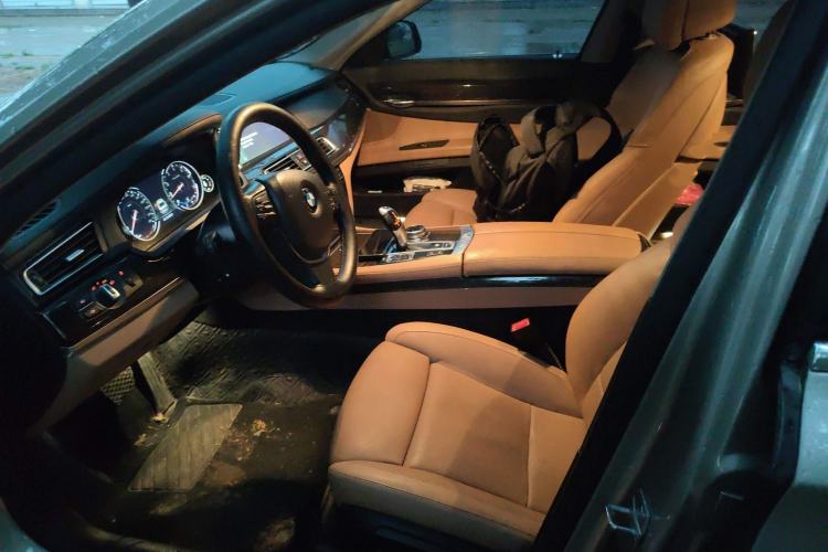 Used BMW 7 Series 2013 730Li Luxury Model
