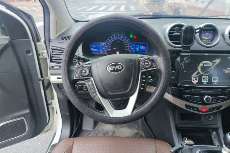 Used BYD S7 2016 1.5T Manual Luxury Edition