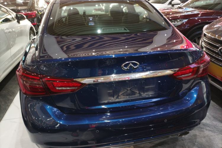 Used Infiniti Q50L 2018 2.0T Enjoyment Version China V Standard
