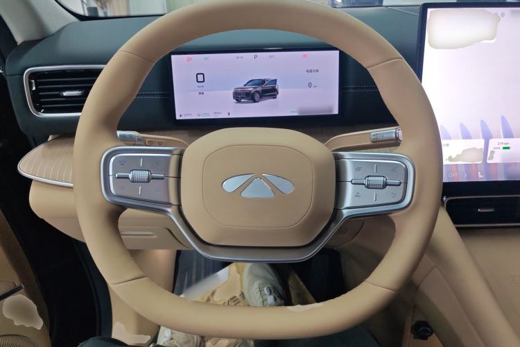 Used Chery T11 2026 Model 220 All-Wheel Drive Dual IMAX Theater Edition Steering Wheel