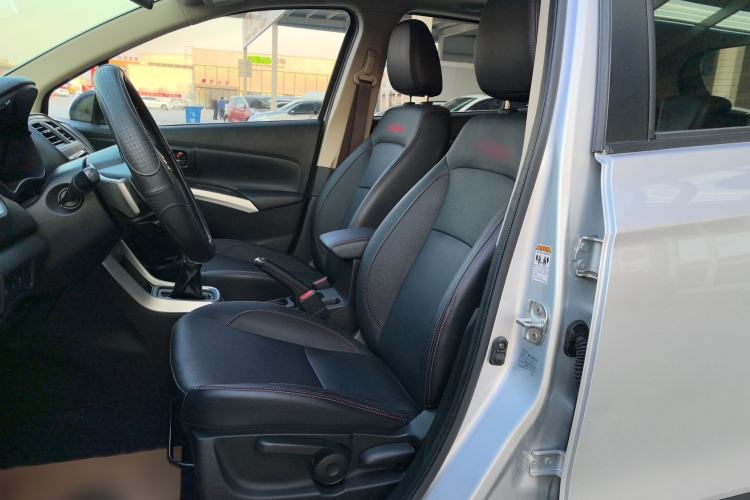 Used Suzuki S-Cross 2014 1.6L CVT Two-Wheel Drive Elite Version