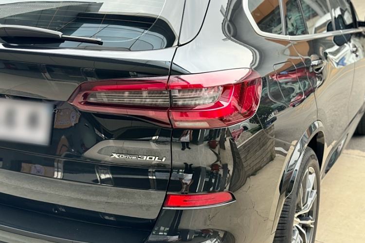 Used BMW X5 2022 Restyled xDrive 30Li Luxury Version M Sport Package