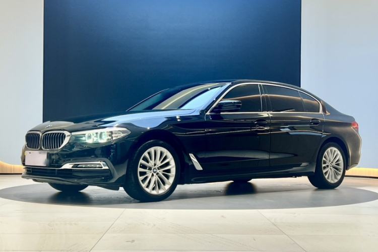 Used BMW 5 Series 2019 525Li Luxury Package