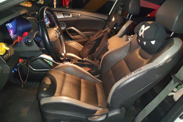 Used Hyundai Veloster 2015 1.6T Automatic Luxury Edition
