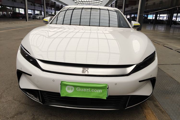 Used BYD Han 2022 EV Genesis Edition 610KM All-Wheel Drive Premium Model
