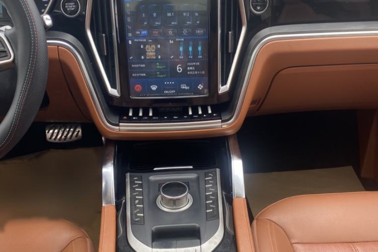 Used Zotye T700 2017 1.8T Dual-Clutch Luxury Model