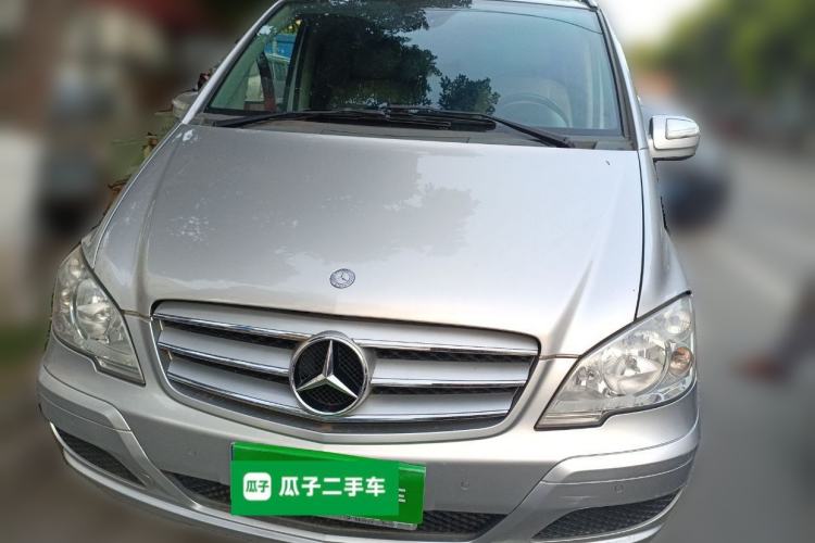 Used Mercedes-Benz Viano 2011 2.5L Prestige Edition Front