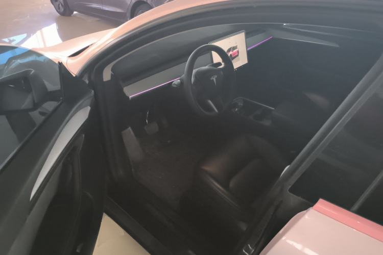 Used Tesla Model Y 2024 Rear-Wheel-Drive Version