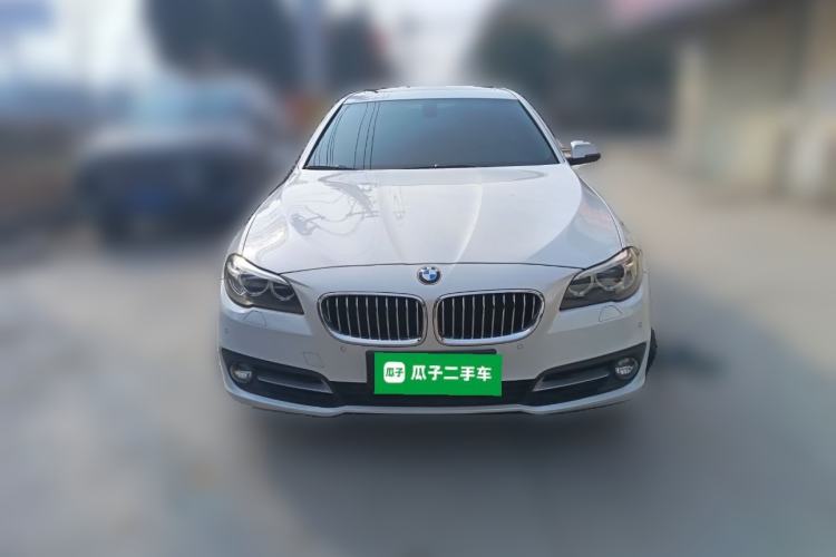 Used BMW 5 Series 2014 528Li Leading Model
