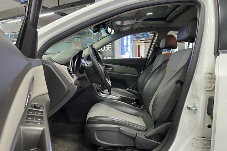 Used Chevrolet Cruze 2013 1.8L SE AT