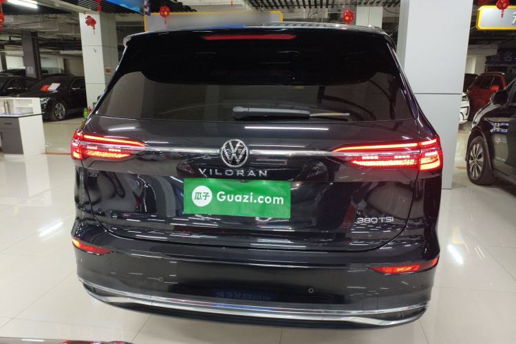 Used Volkswagen Viloran 2024 380TSI Premium Edition