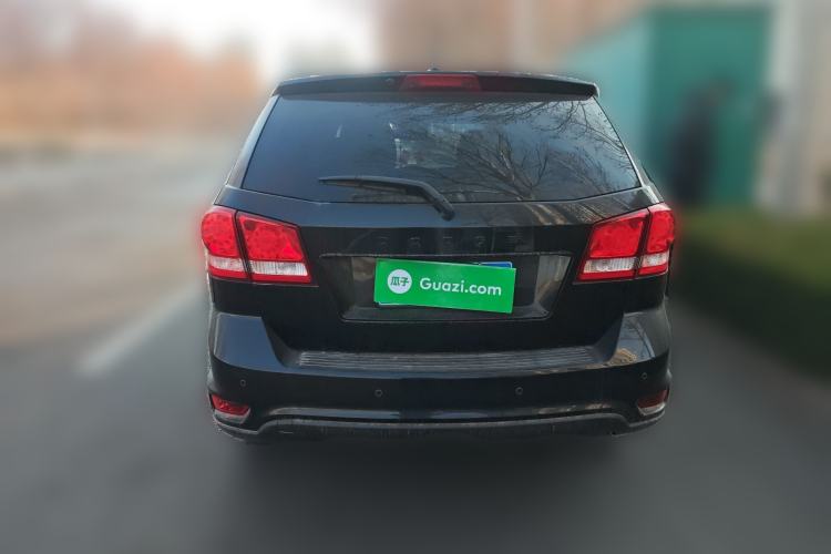 Used Dodge Journey 2013 2.4L Two-Wheel Drive Luxury Version