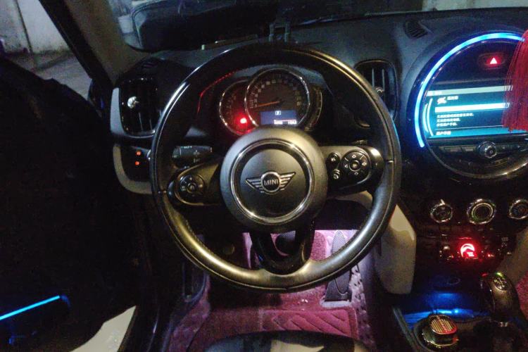Used MINI Countryman 2017 1.5T COOPER ALL4 Steering Wheel