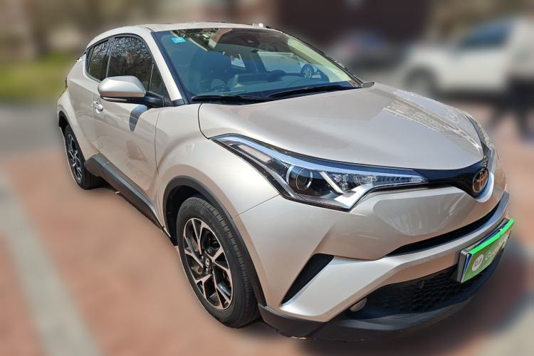 Used Toyota C-HR 2020 2.0L Leading Edition
