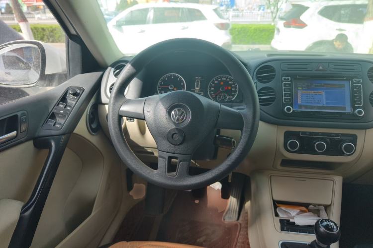 Used Volkswagen Tiguan 2010 1.8 TSI Manual Two-Wheel Drive Urban Edition
