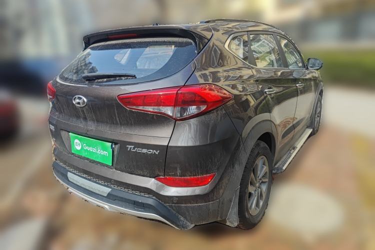 Used Hyundai Tucson 2015 2.0L Automatic Two-Wheel Drive Smart Version
