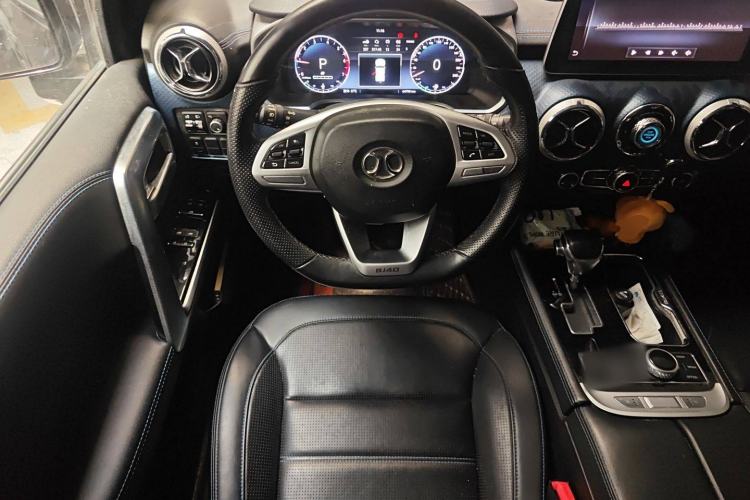 Used BAIC Off-Road BJ40 2019 PLUS 2.3T Automatic Four-Wheel Drive Flagship Edition China VI Emission Standard
