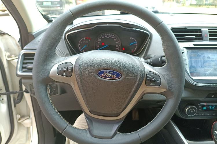 Used Ford Escort 2017 Happiness Edition 1.5L Automatic Fashion Version