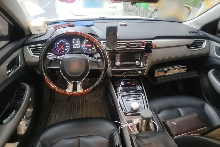 Used Roewe Ei5 2018 Government Procurement Version Center Console