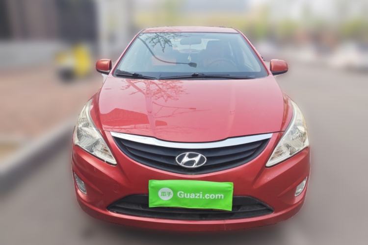 Used Hyundai Verna (older generation) 2010 Sedan 1.4L Manual Comfort GS Front