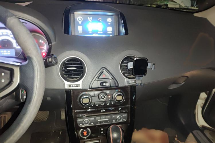 Used Renault Koleos 2015 2.5L Two-Wheel Drive Comfort Edition
