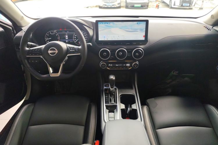 Used Nissan Sylphy 2023 1.6L CVT Smart Drive Version Center Console