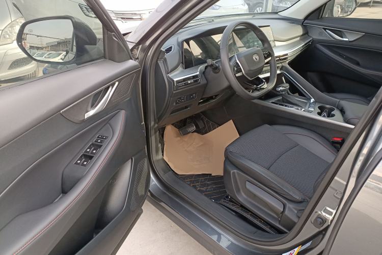 Used Changan CS35PLUS 2023 Enjoy Edition 1.4T DCT Luxury Model
