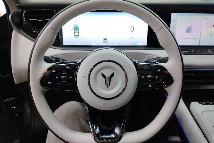 Used VOYAH FREE 2025 318 318 km Rear-Drive Touring Edition