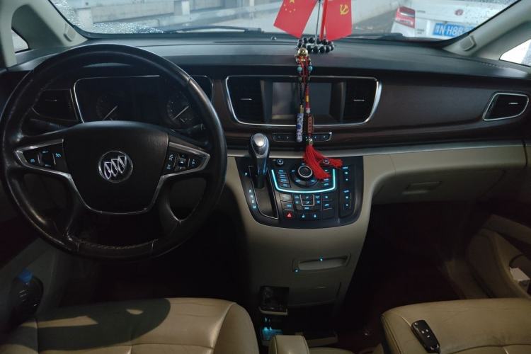 Used Buick GL8 2014 2.4L LT Luxury Business Executive Edition
