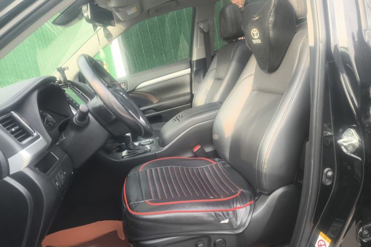 Used Toyota Highlander 2018 2.0T Four-Wheel Drive Luxury Version 7 Seats China VI Standard