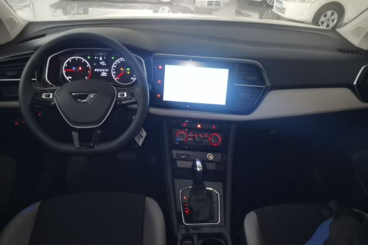 Used Jetta VS5 2022 280TSI Automatic Trendy Pro Version
