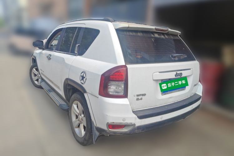 Used Jeep Compass 2013 2.0L two-wheel drive sport version Rear Left 45 Deg