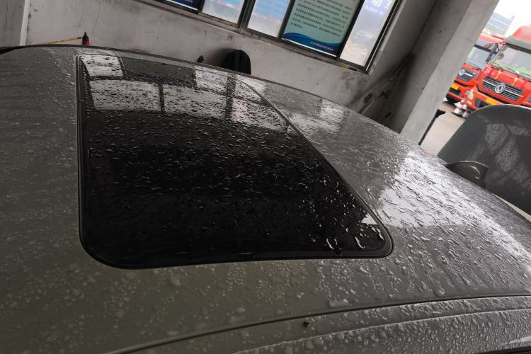 Used BMW 3 Series 2018 318i Roof