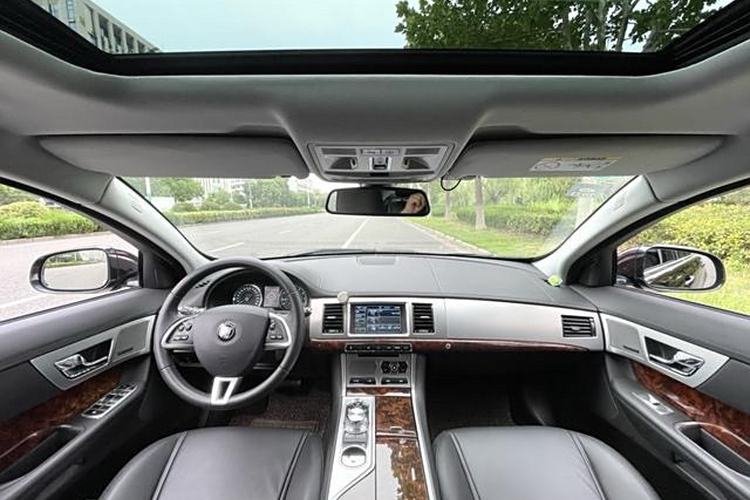 Used Jaguar XF 2014 XF 2.0T Luxury Edition