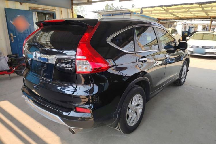 Used Honda CR-V 2015 2.4L four-wheel drive luxury version
