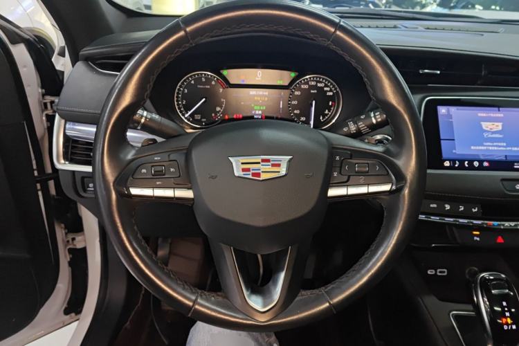 Used Cadillac XT4 2021 28T Two-Wheel Drive Tech Edition
