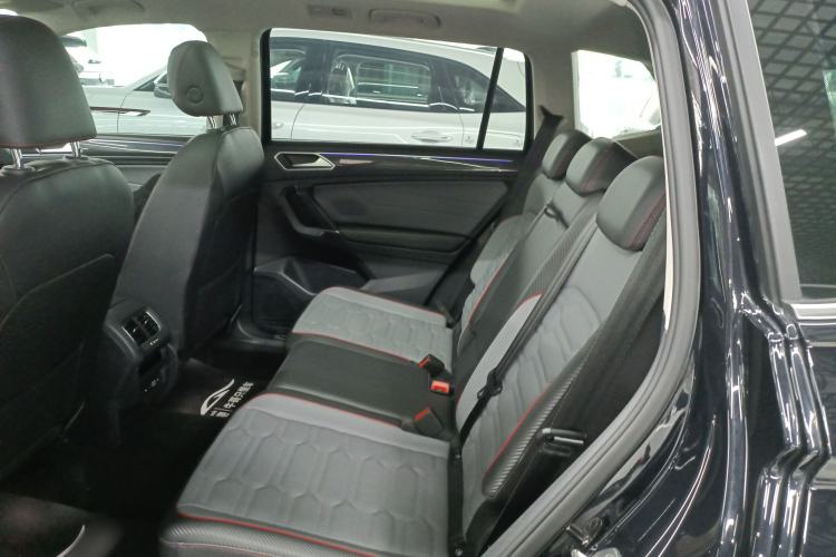 Used Volkswagen Tiguan L 2023 Restyled 330TSI Automatic Two-Wheel Drive R-Line Flagship Edition
