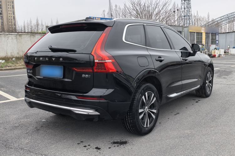 Used Volvo XC60 2024 B5 4x4 Smart Luxury Edition