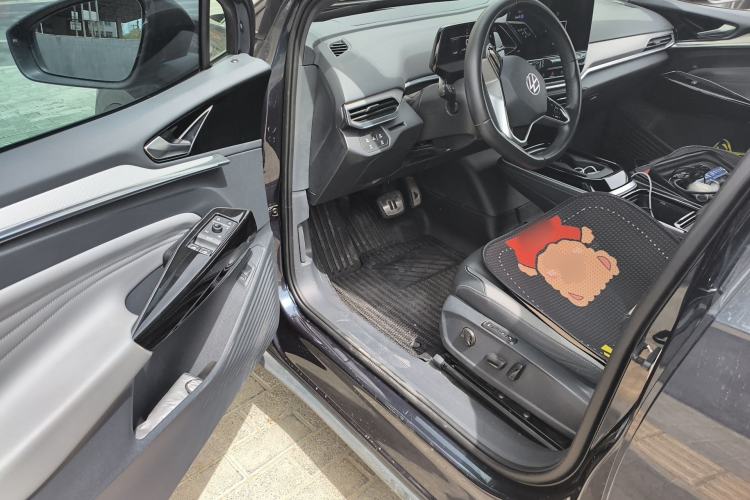 Used Volkswagen ID.4 CROZZ 2021 Long-Range Lite PRO Two-Wheel Drive Version Driver Seat