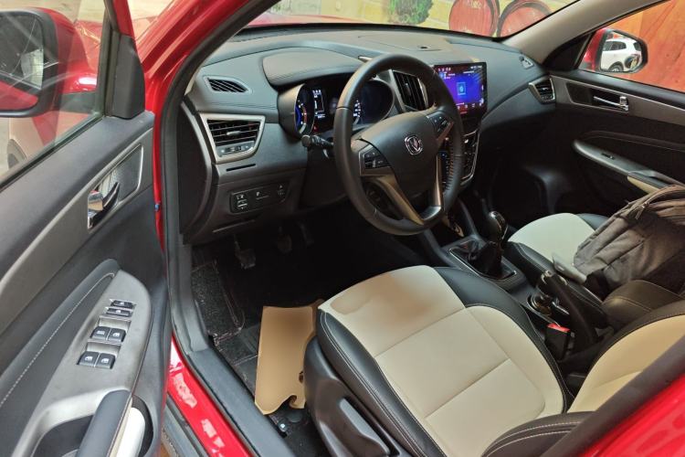 Used CHANGAN CS35 2017 1.6L Manual Luxury Model Driver Seat