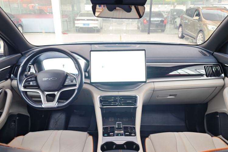 Used BYD Song PLUS New Energy 2023 Champion Edition EV 605KM Flagship PLUS Interior 1