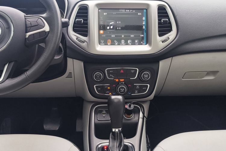 Used Jeep Compass 2017 200T Automatic Family Edition